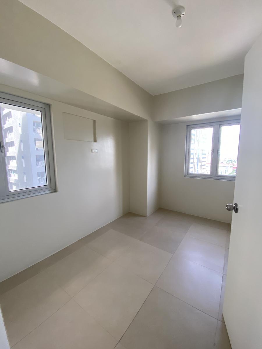1BR Condo Unit For Sale in  Avida Towers Centera, Mandaluyong City!
