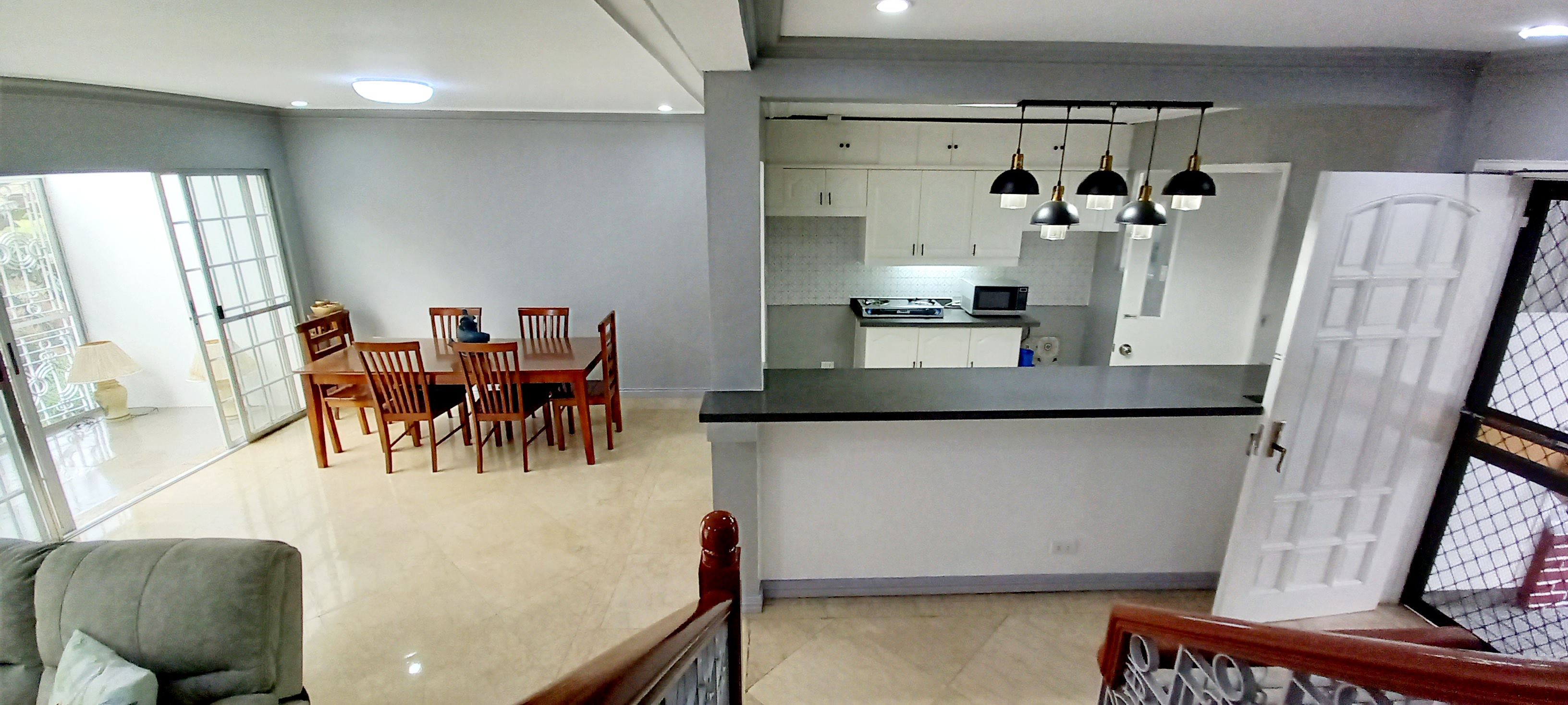 Newly Renovated Townhouse For Sale @ Orchard Dasmarinas Cavite