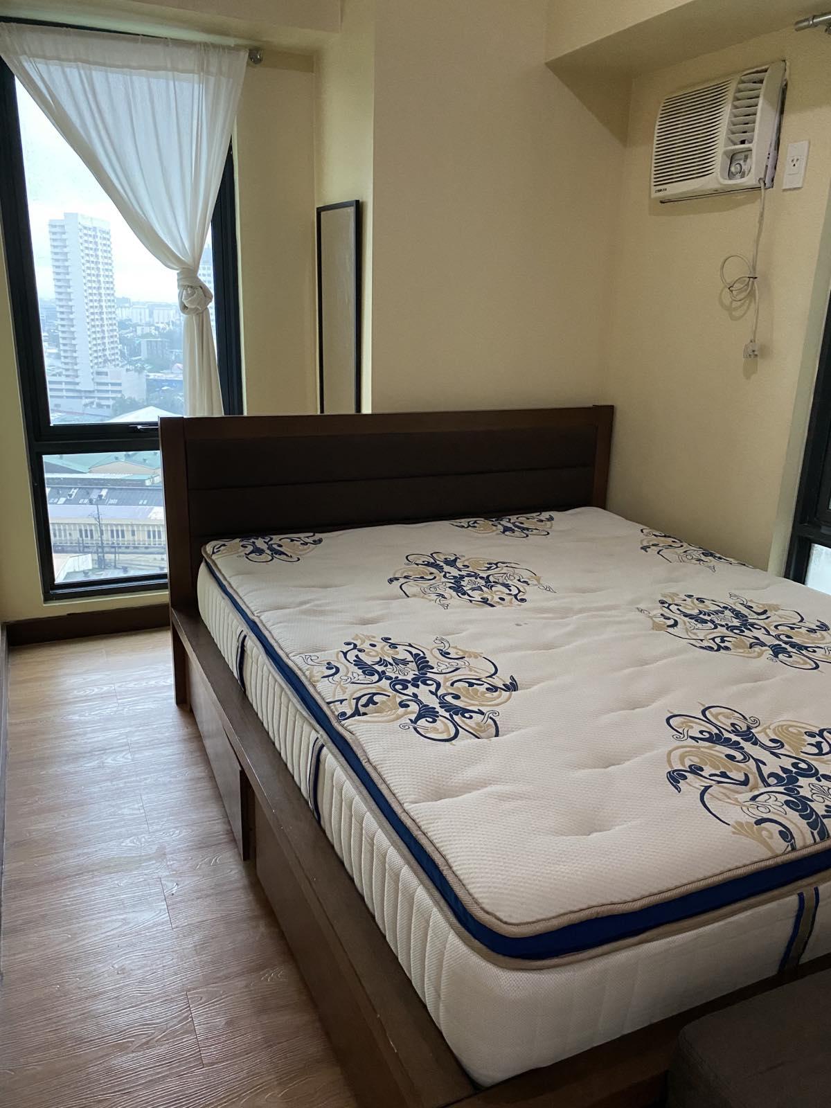 1 Bedroom Unit - Flair Tower