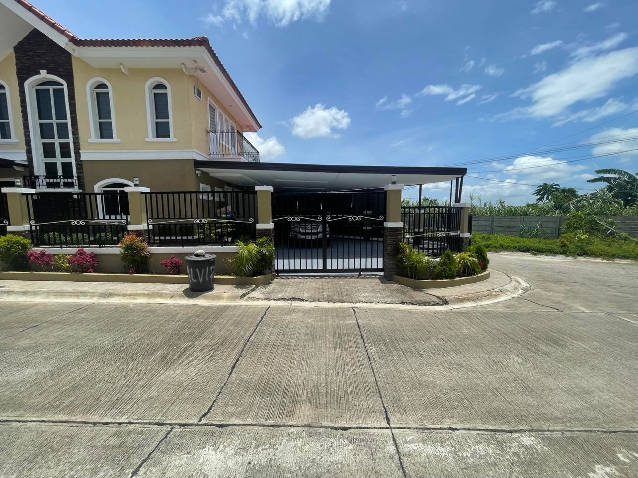 House and lot for Sale in Silang Cavite 