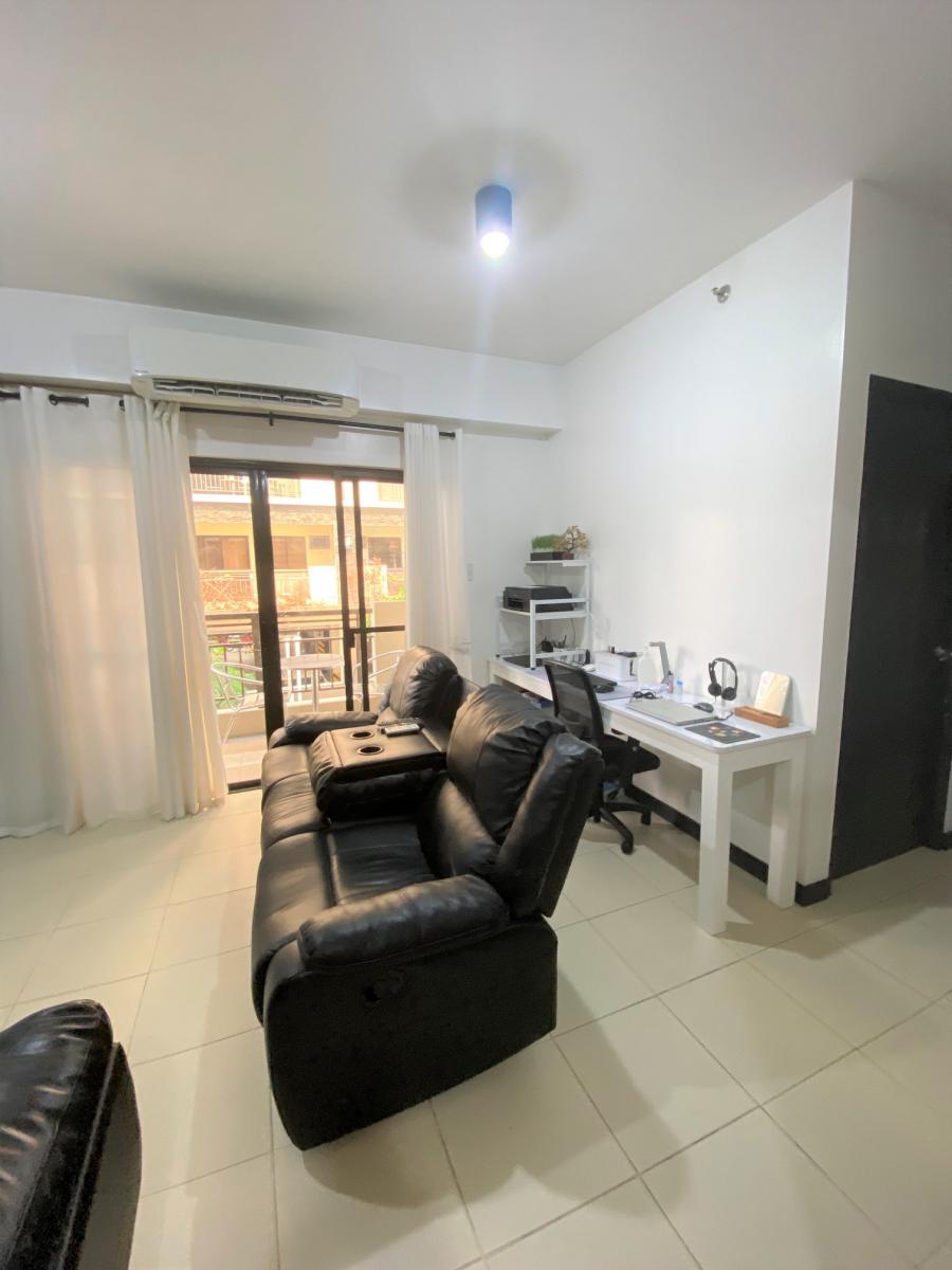3 Bedroom Unit For Sale in Levina Place, Pasig City!