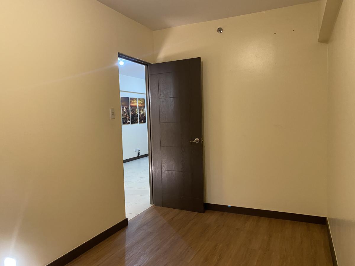 2 Bedroom Unit For Sale in Levina Place, Pasig City!