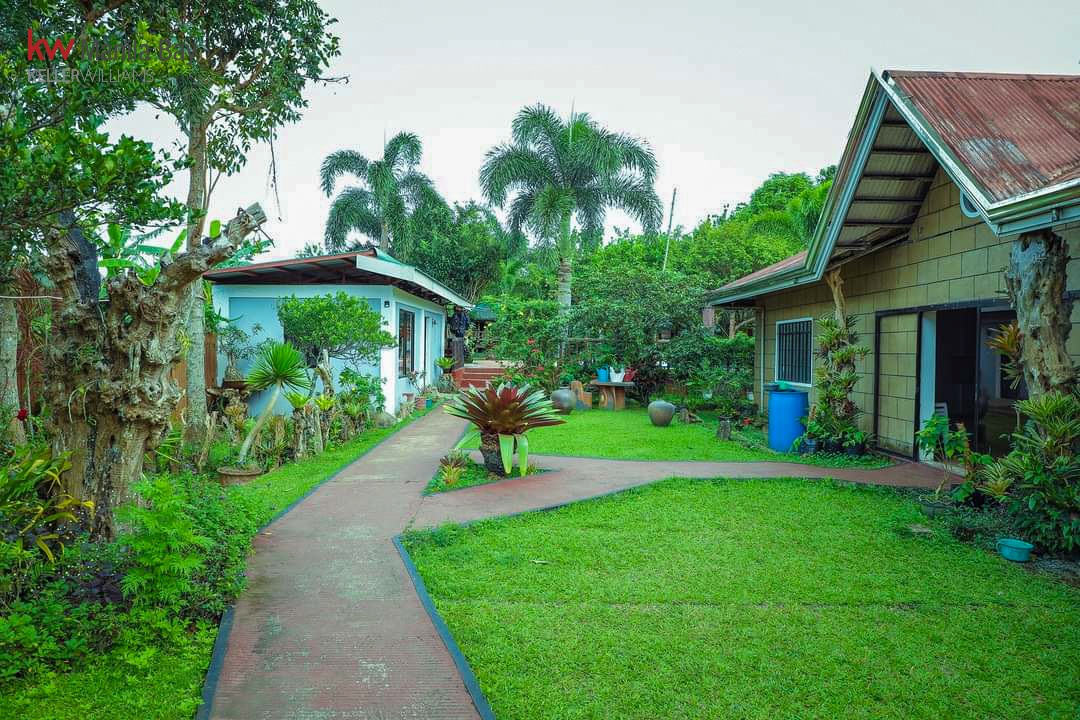 Farm Resort in Alfonso Cavite